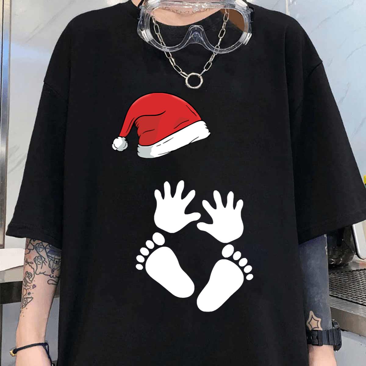 Christmas Pregnancy Mom Unisex T-Shirt
