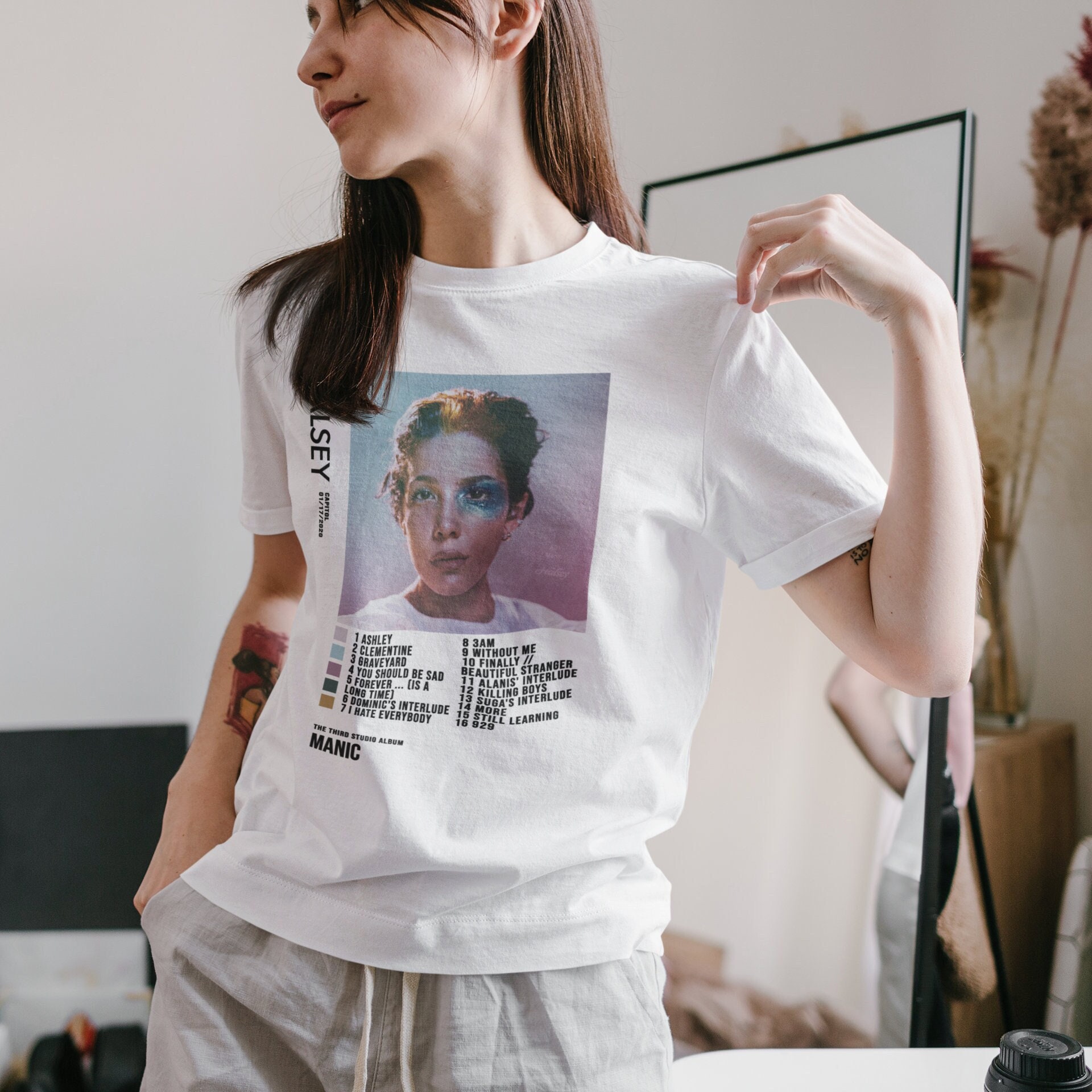 Halsey Manic Album T-Shirt