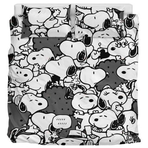 Black And White Snoopy Pattern Bedding Set