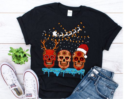 Skull Christmas Unisex T-Shirt