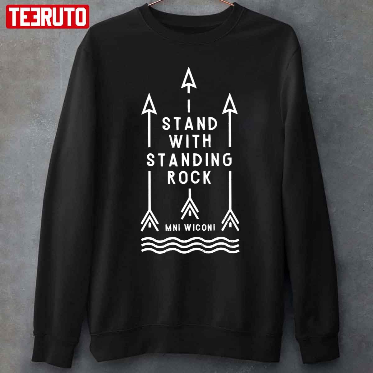 I Stand With Standing Rock Mni Wiconi Nodapl Unisex T-Shirt - Teeruto