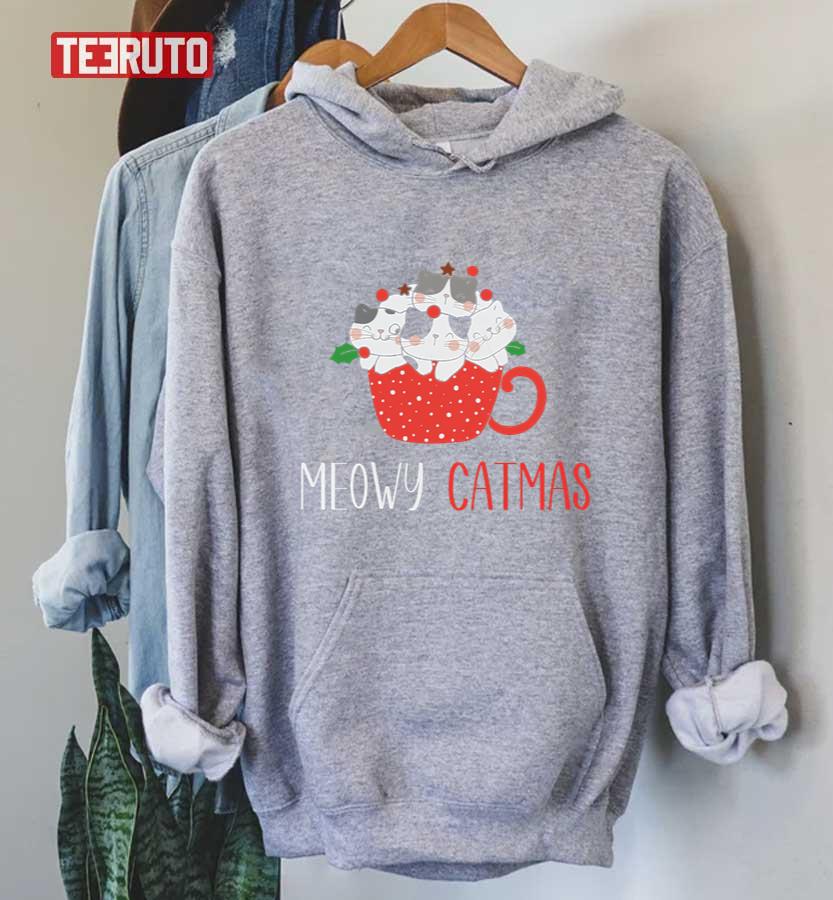 Meowy Catmas Funny Cat Christmas Unisex T-Shirt
