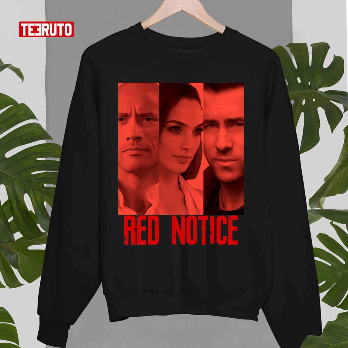 Red Notice The Rock Gal Gadot Ryan Reynolds Unisex T-Shirt