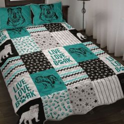 Bulldog Shape Pattern Quilt Bedding Set