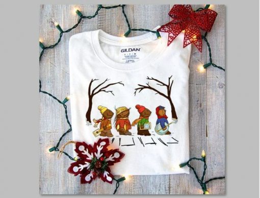 Emmet Otter’s Jug Band Road Christmas Unisex T-Shirt