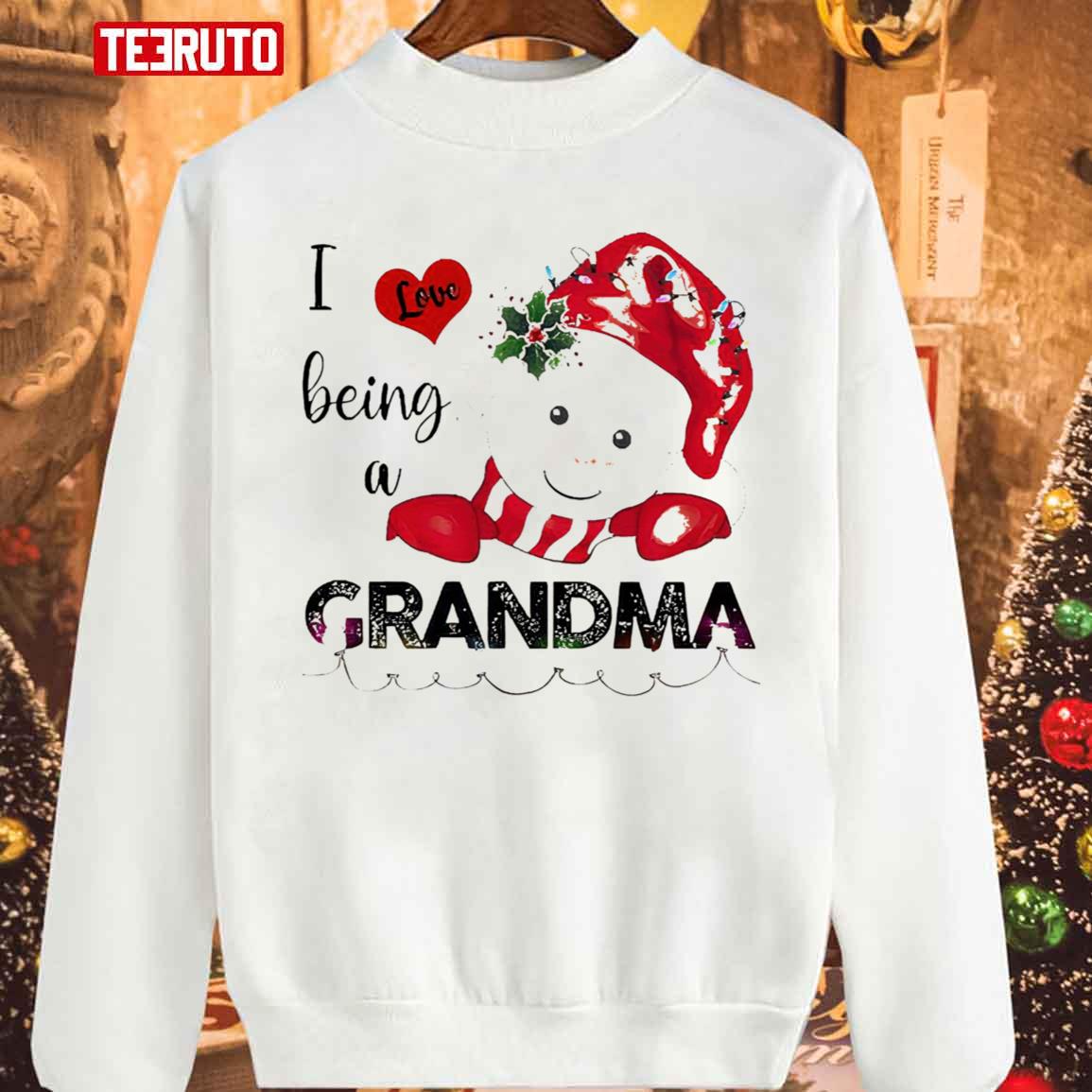 I Love Being A Grandma Family Christmas Unisex Sweatshirt