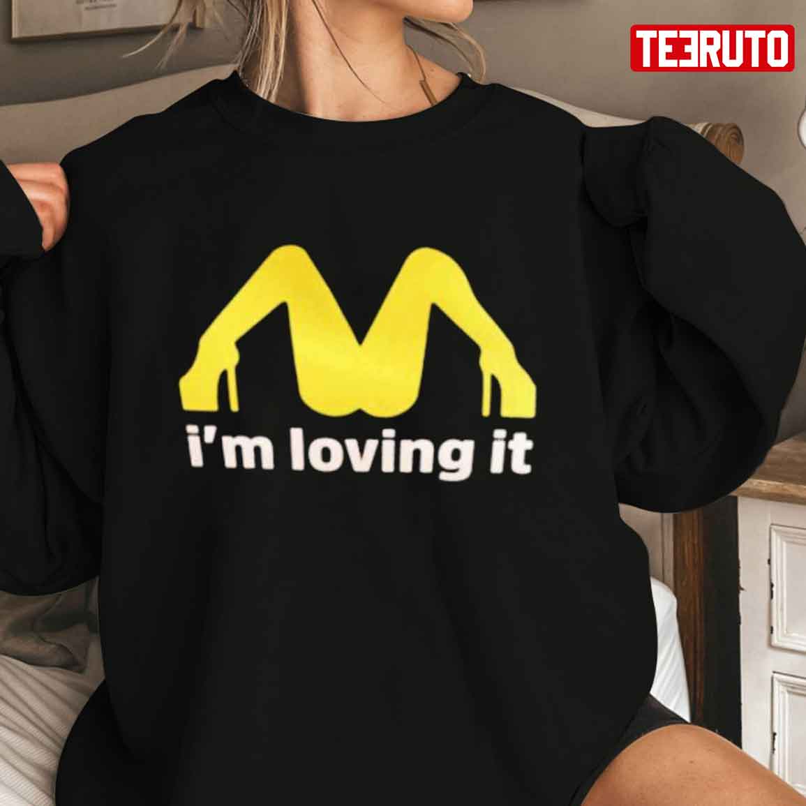 Mariah Carey McDonalds I’m Loving It Funny Unisex Sweatshirt