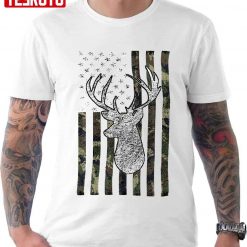 Whitetail Buck Deer Hunting American Camouflage USA Flag Unisex T-Shirt