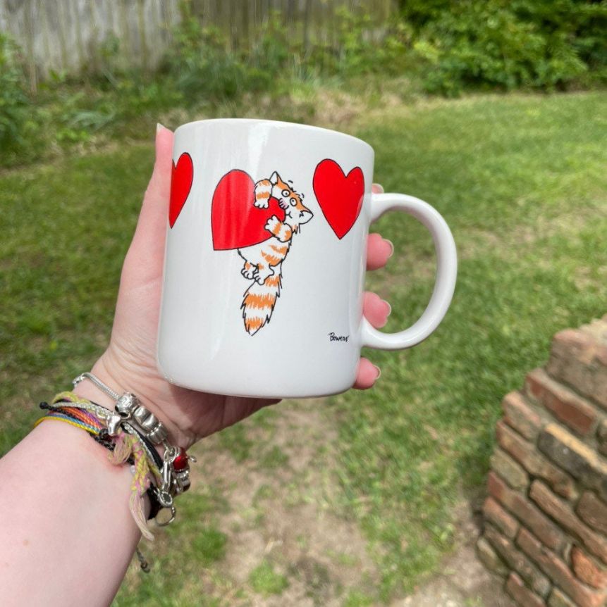 1980s Valentines Heart Cat Ceramic Coffee Cup