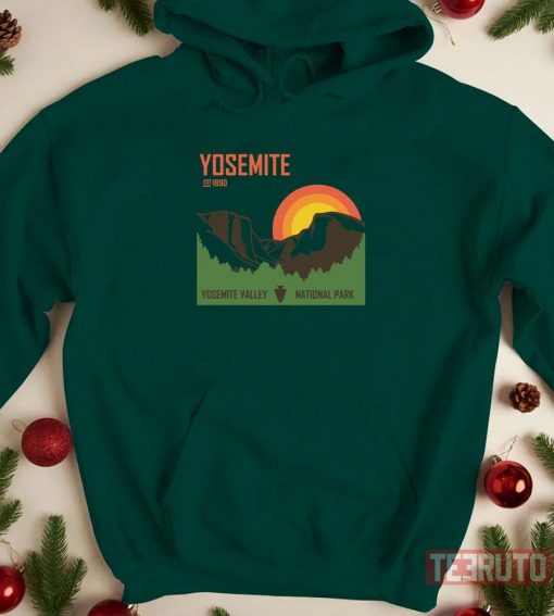 Art Yosemite National Park Unisex T-Shirt