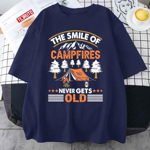 The Smile Of Campfires Never Gets Old Unisex Sweatshirt