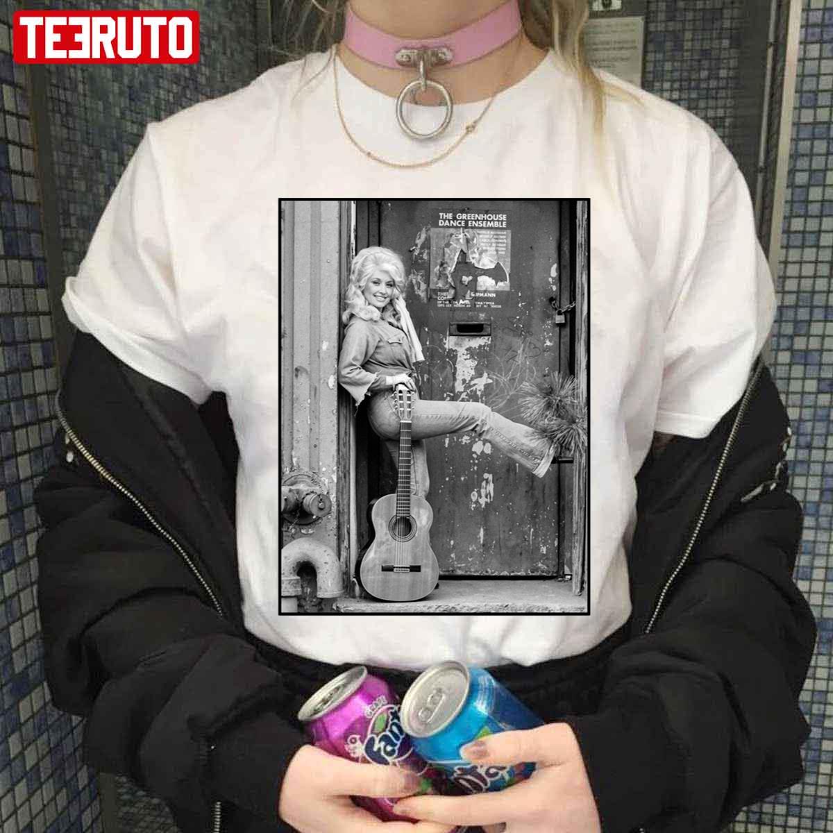 Dolly Parton Black & White Guitar Photo Unisex T-Shirt