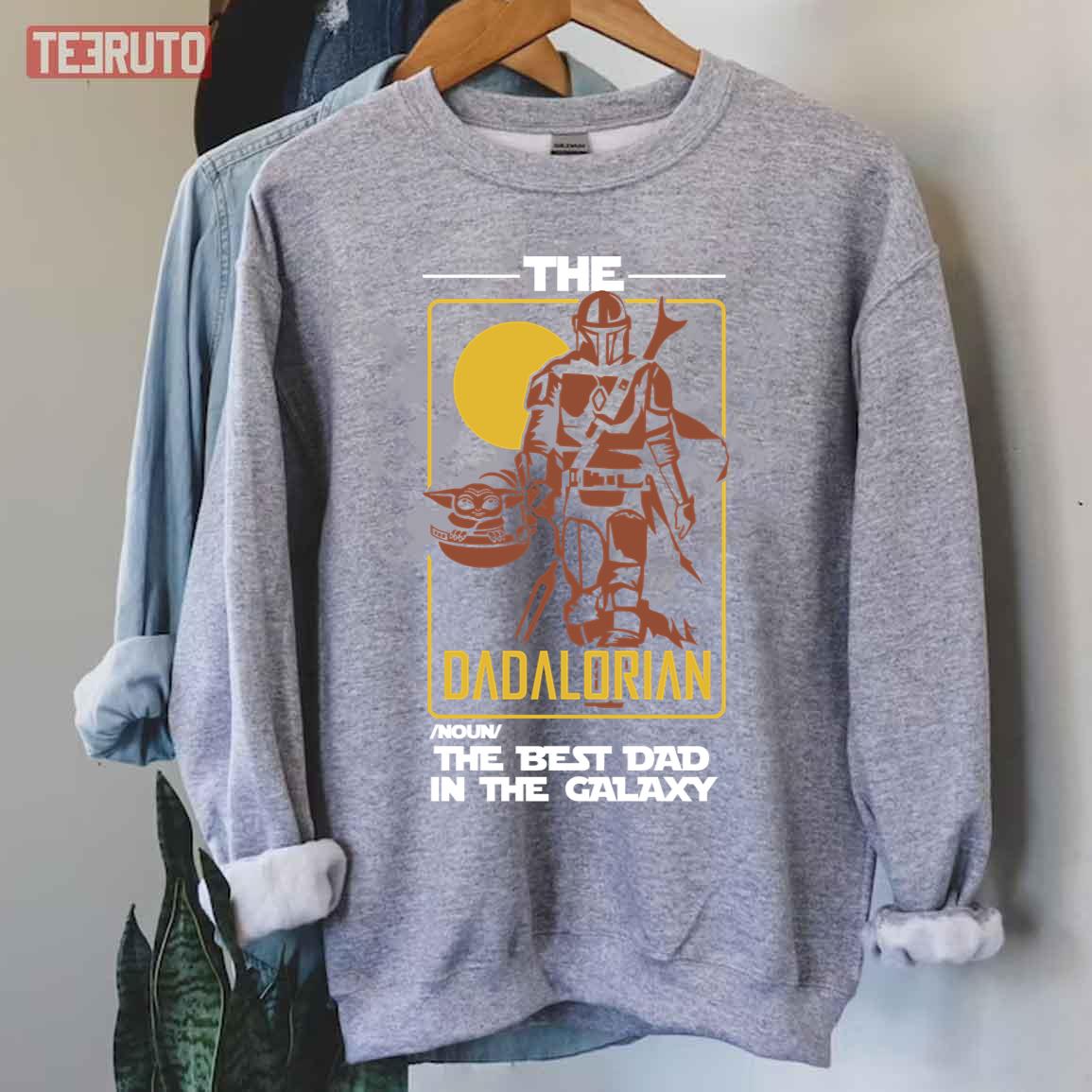 The Dadalorian The Best Dad In The Galaxy Funny Father’s Day Vintage Sweatshirt