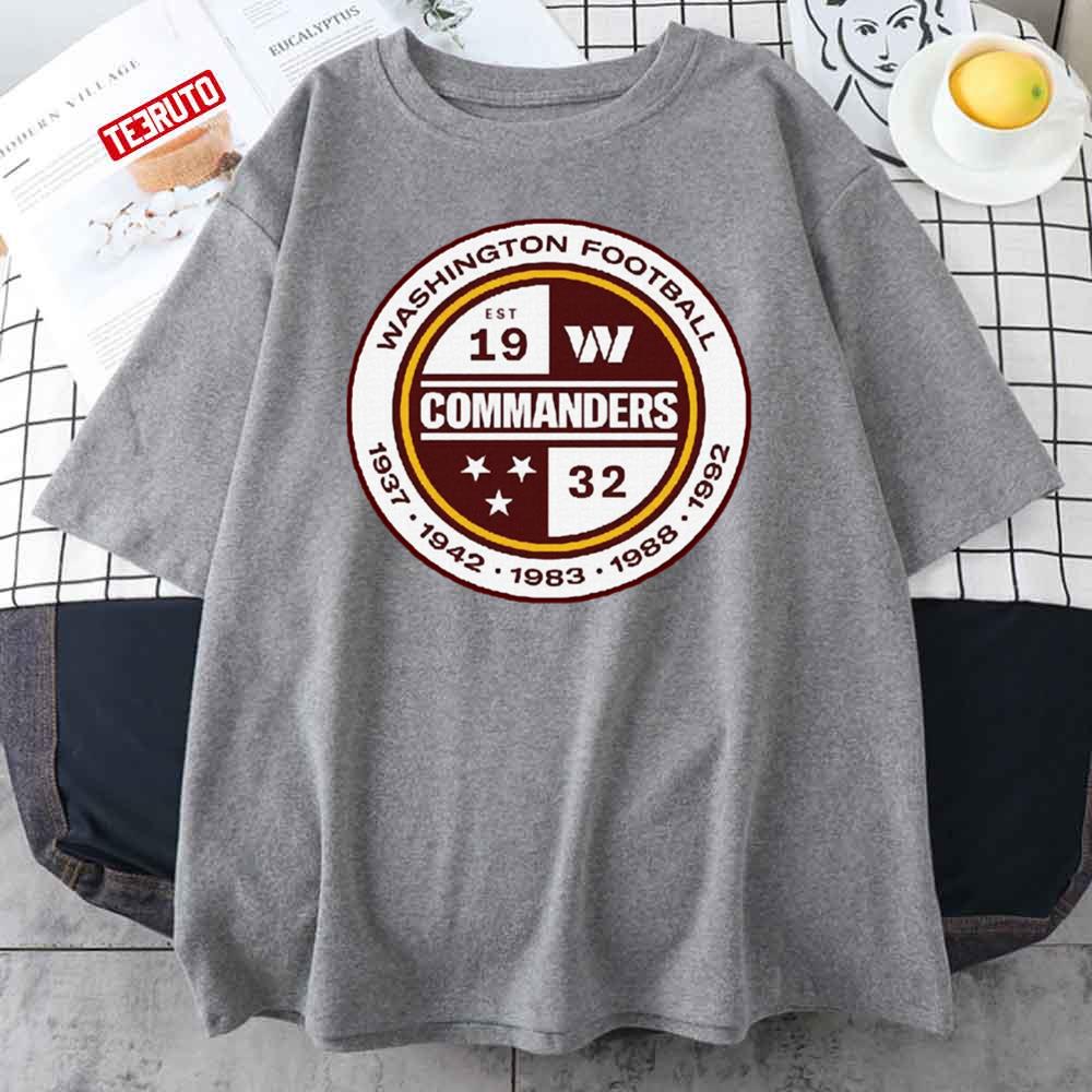 Shirtzi Washington Commander Football Crewneck Sweatshirt / T-Shirt, Retro Commander Shirt, Vintage Washington Sweatshirt