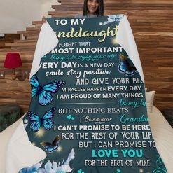 Butterfly To My Granddaughter Never Forget Fleece Blanket Quilt Blanket For Granddaughter