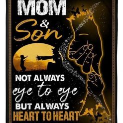 Mom And Son Not Always Eye To Eye But Heart To Heart Trending Fleece Blanket For Mom