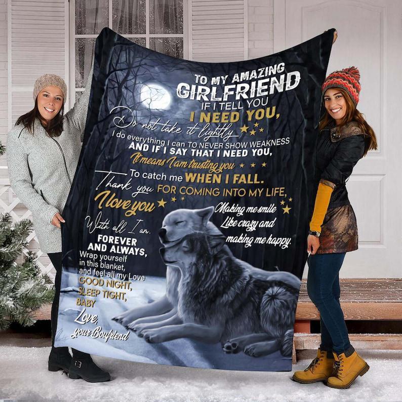 To My Girlfriend Making Me Smile Like Crazy Fleece Blanket For Family Birthday Girlfriend Wife Couple