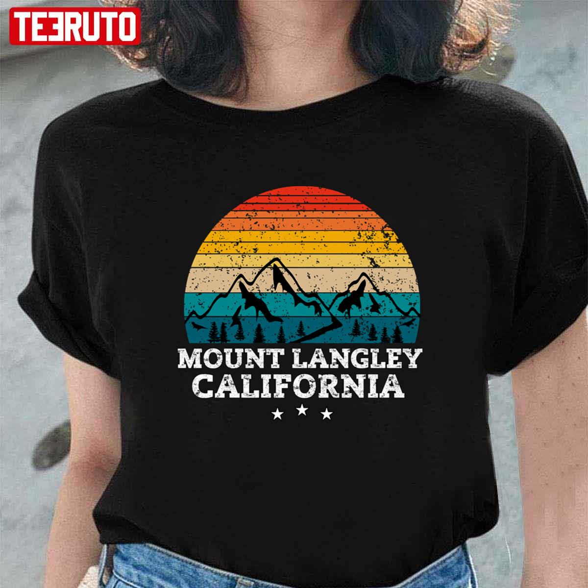 Vintage Mount Langley California Unisex T-Shirt