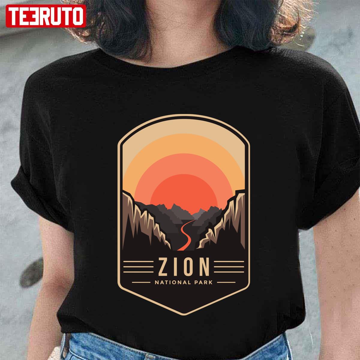 Zion National Park Vintage Unisex T-Shirt