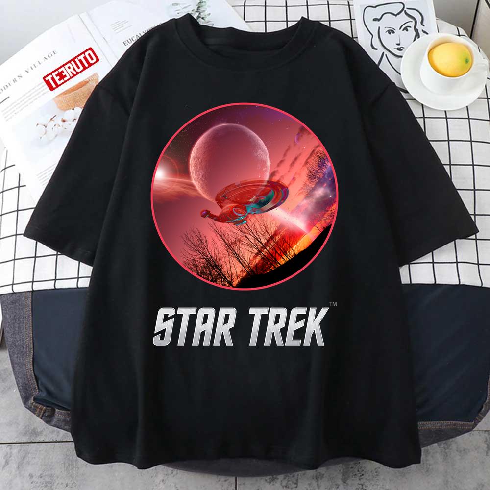 Voyager Spaceship Star Trek Unisex T-Shirt