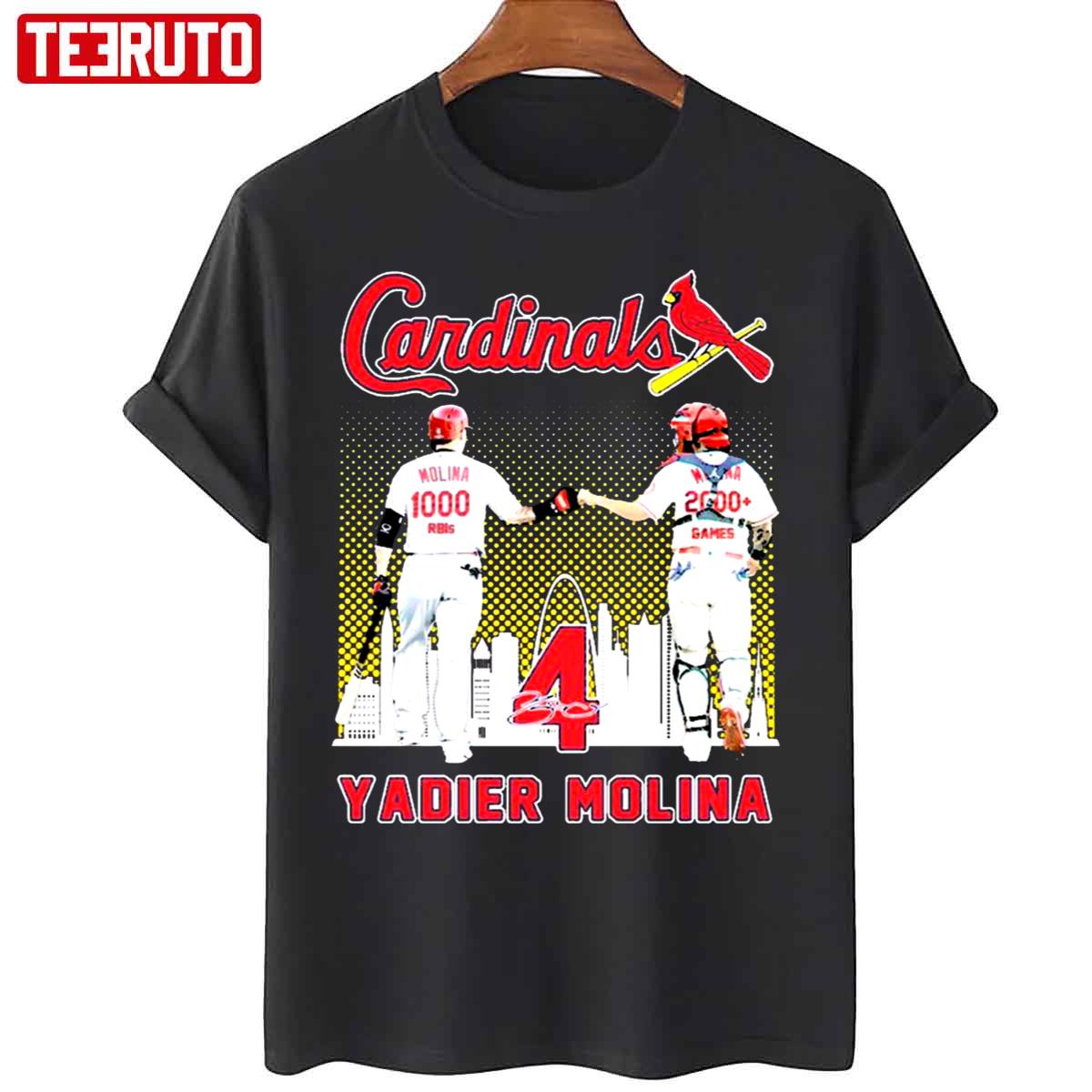 Yadier Molina St Louis Cardinals 1000 Rbis And 2000 Games Signatures Unisex T-Shirt