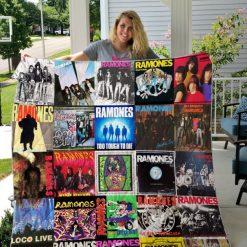 Ramones Style 2 Quilt Blanket
