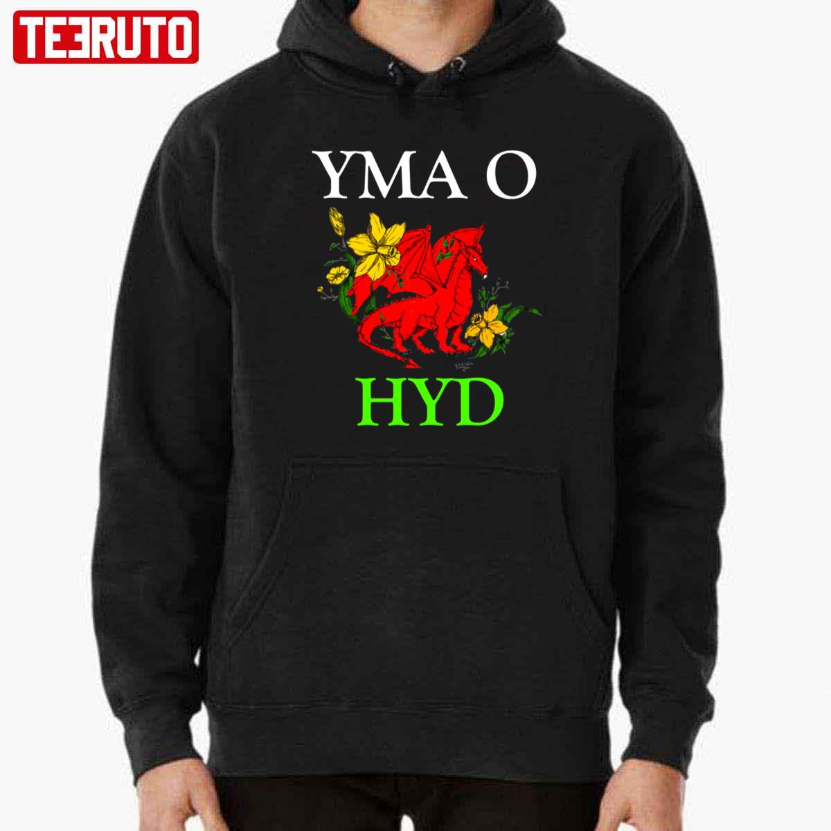 Yma O Hyd Unisex T-Shirt