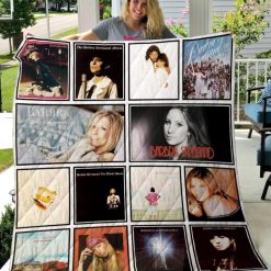 Barbra Streisand Quilt Blanket M140641