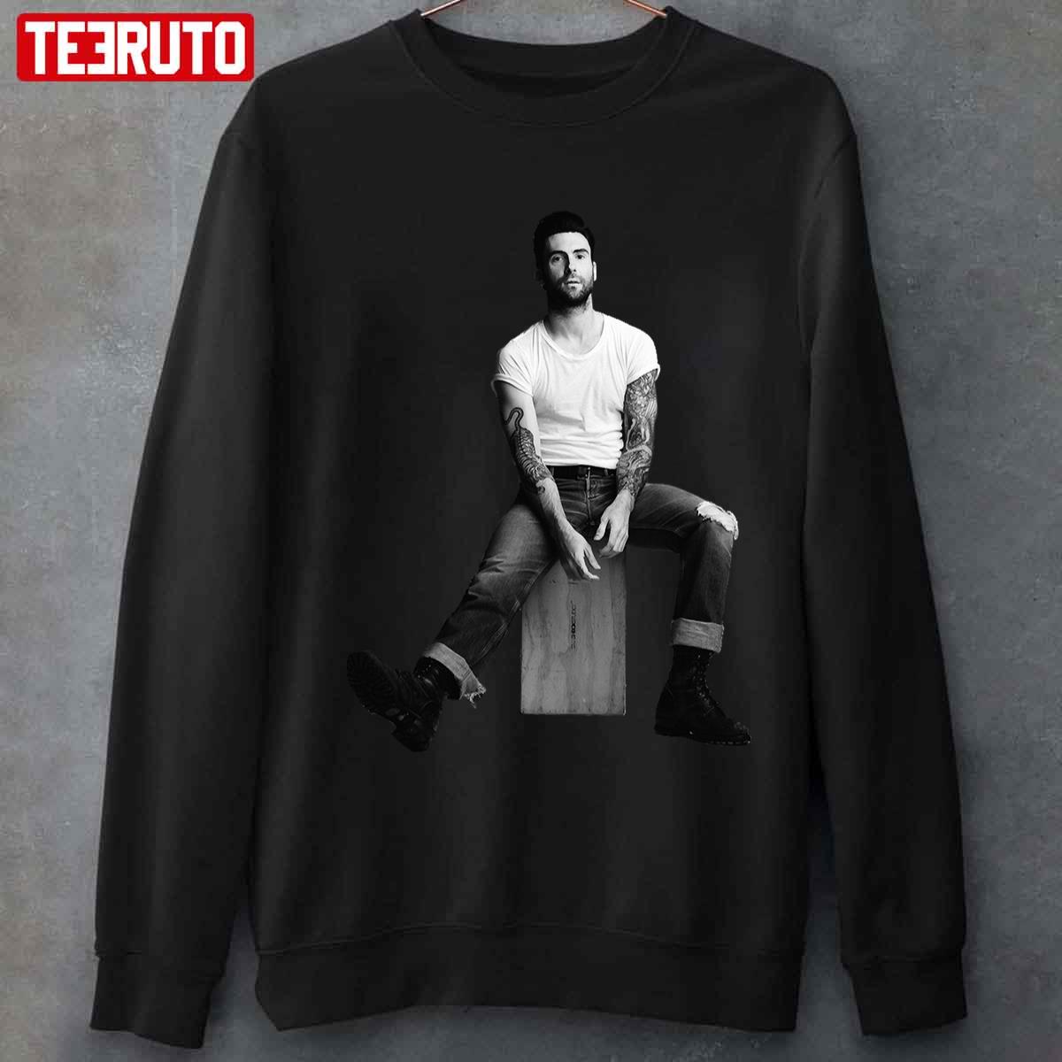 American Singer Adam Levine Unisex Sweatshirt