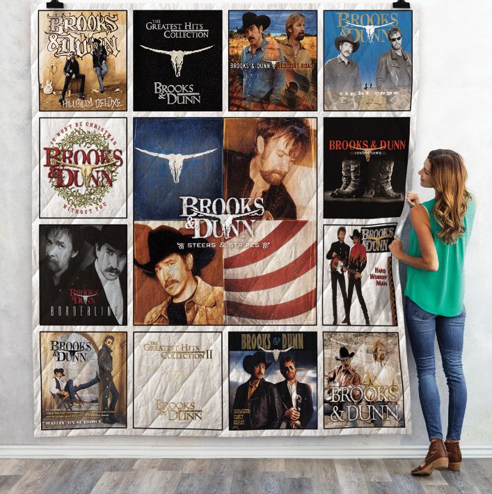 Brooks & Dunn Combine Retro Quilt Blanket