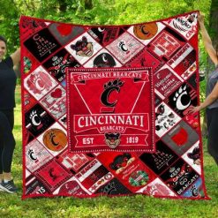 The Cincinnati Bearcats Quilt Blanket