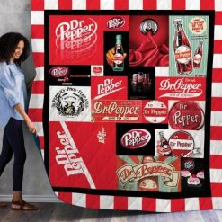 Vintage Logo Dr Pepper Quilt Blanket