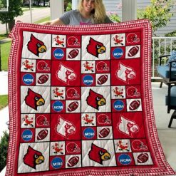 ULM Ncaa Louisville Cardinals Collection Collected Collected Quilt Blanket