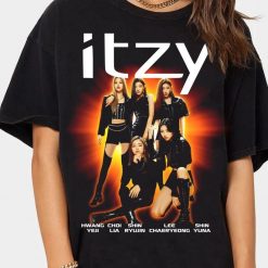 All The Members Itzy Vintage Unisex T-shirt