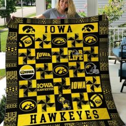 Black Yellow Pattern Ncaa Iowa Hawkeyes Great Quilt Blanket