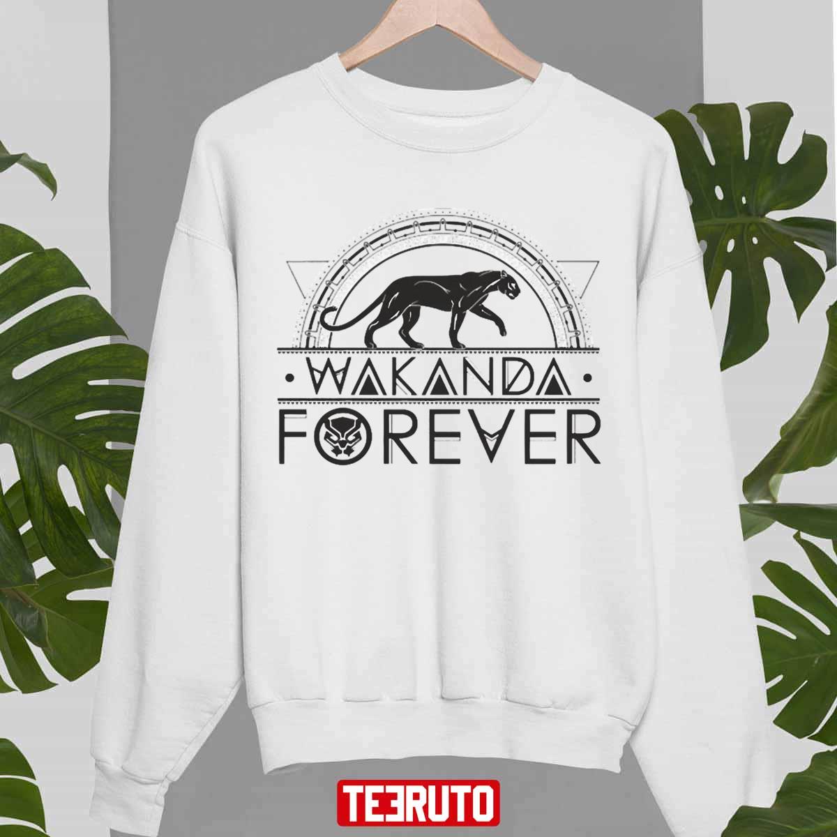 The Panther Wakanda Forever Vintage Graphic Unisex Sweatshirt
