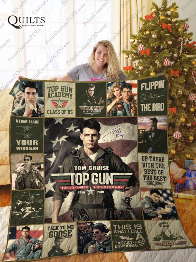 Top Gun Christmas Young Tom Cruise Quilt Blanket Teeruto