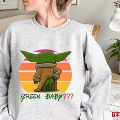 Alien Green Baby Legendary Animals Grogu Yoda Vintage Unisex Sweatshirt