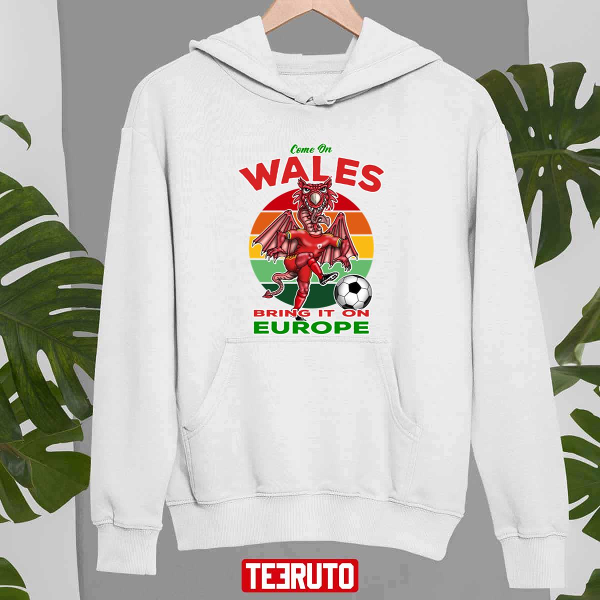 Bring It On Europe Wales Football Welsh Cymru Dragon Unisex Sweatshirt