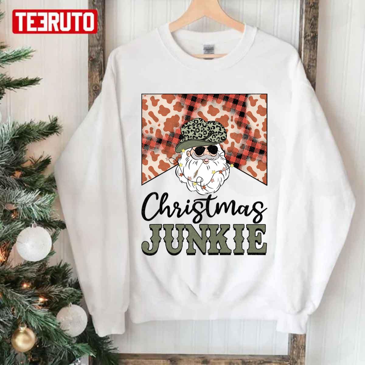 Christmas Junkie Vintage Santa Unisex Sweatshirt Teeruto