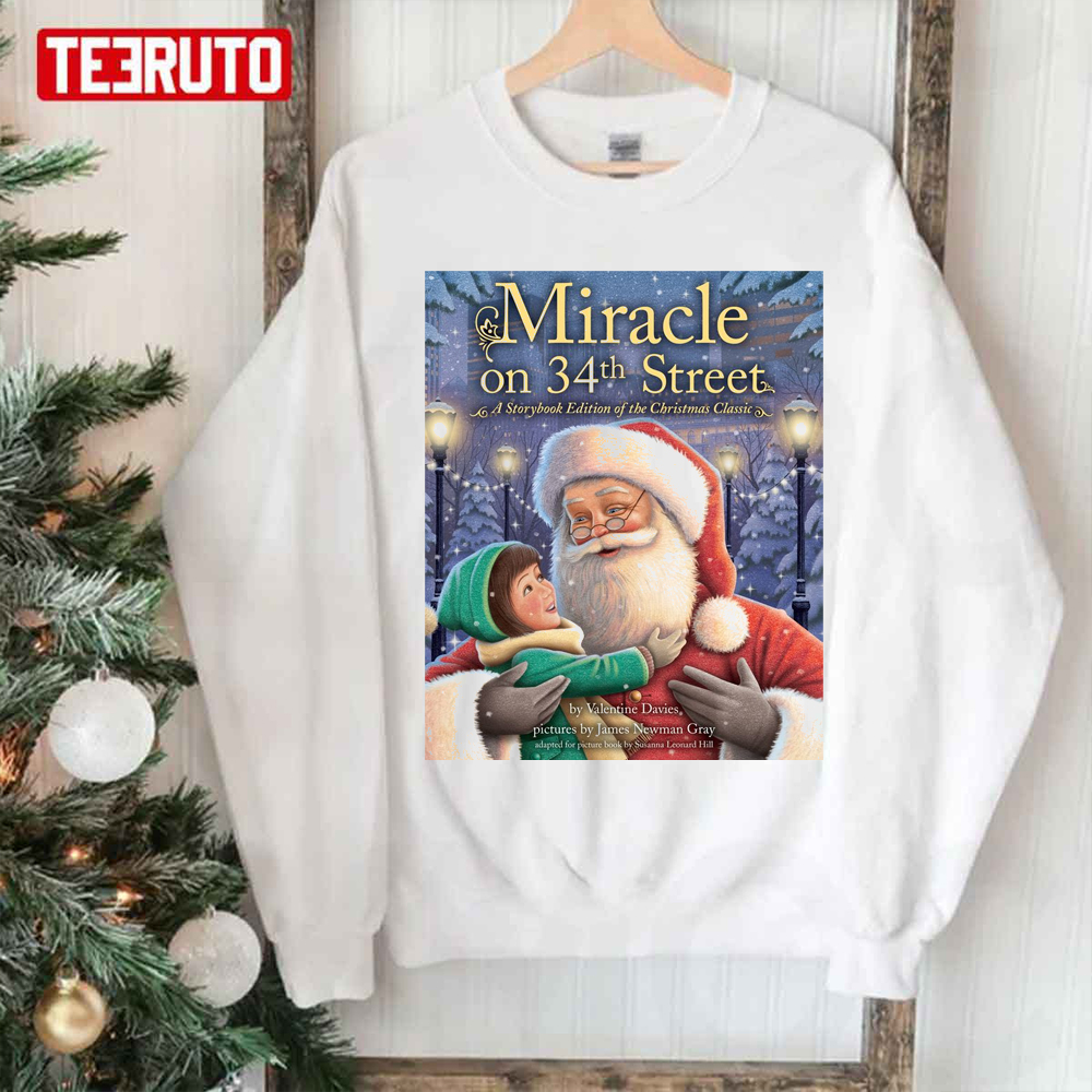 Miracle On 34th Street Christmas Classic Storybook Unisex Sweatshirt