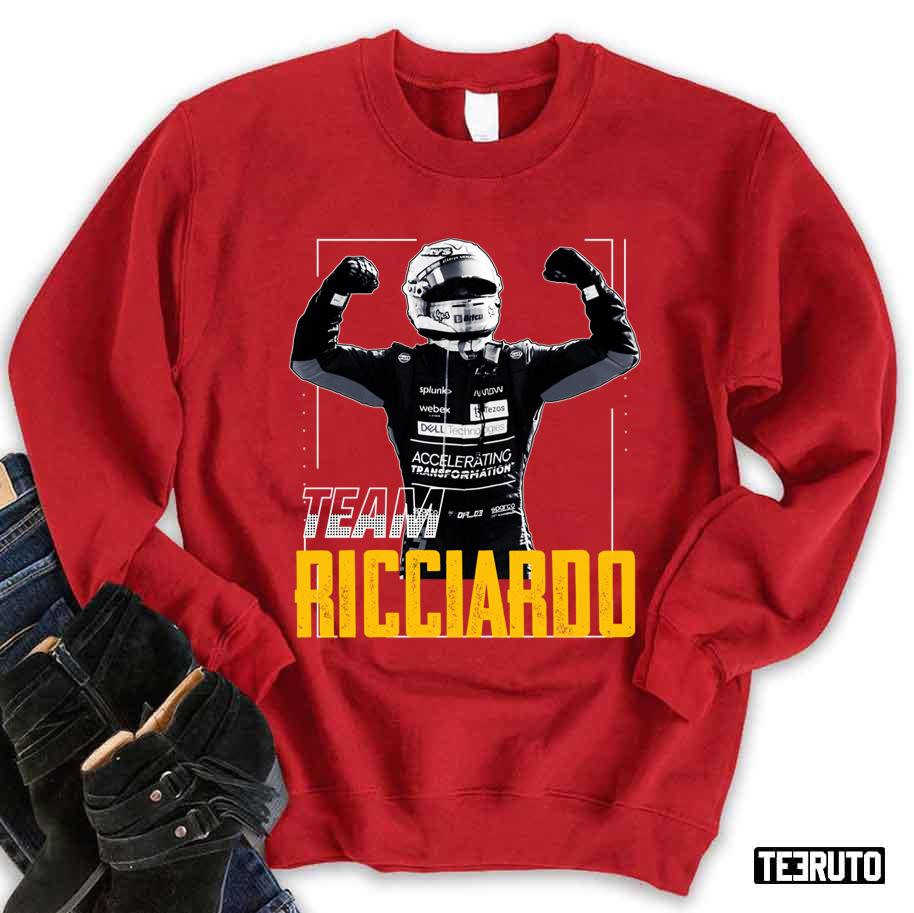 Yellow Design Helmet Daniel Ricciardo Unisex Sweatshirt