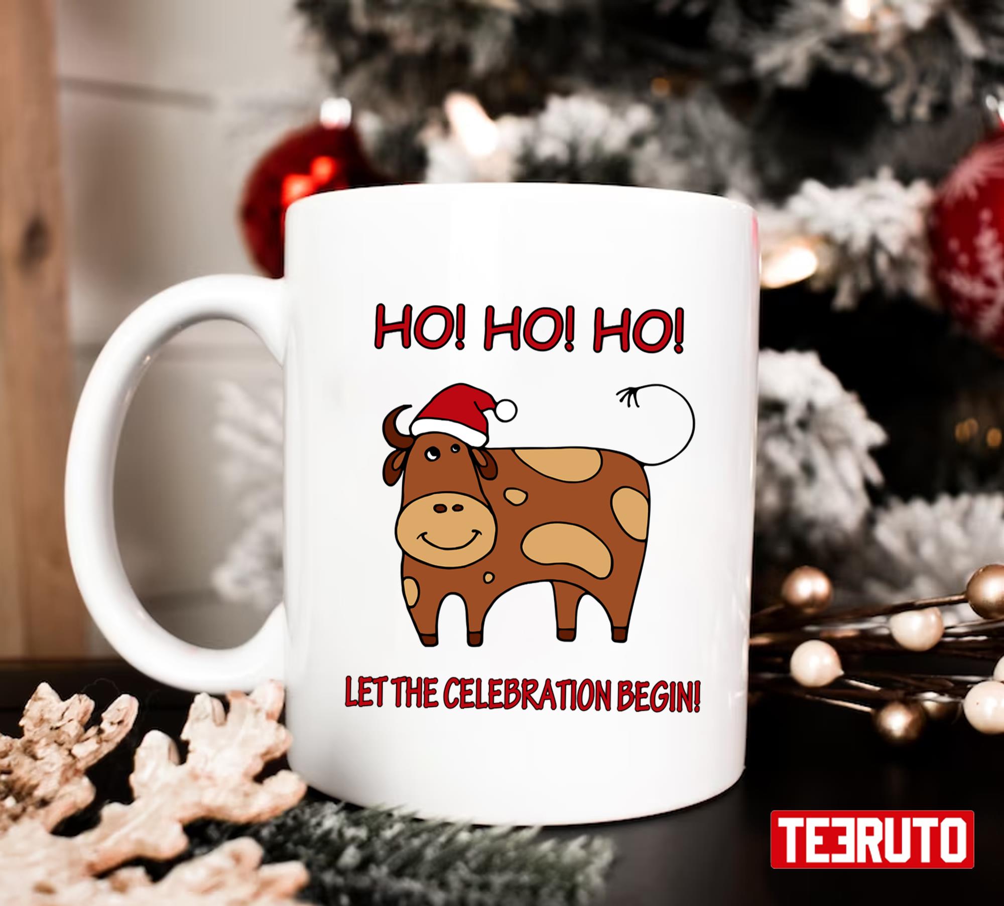 Celebrate the season with cheerful holiday mugs