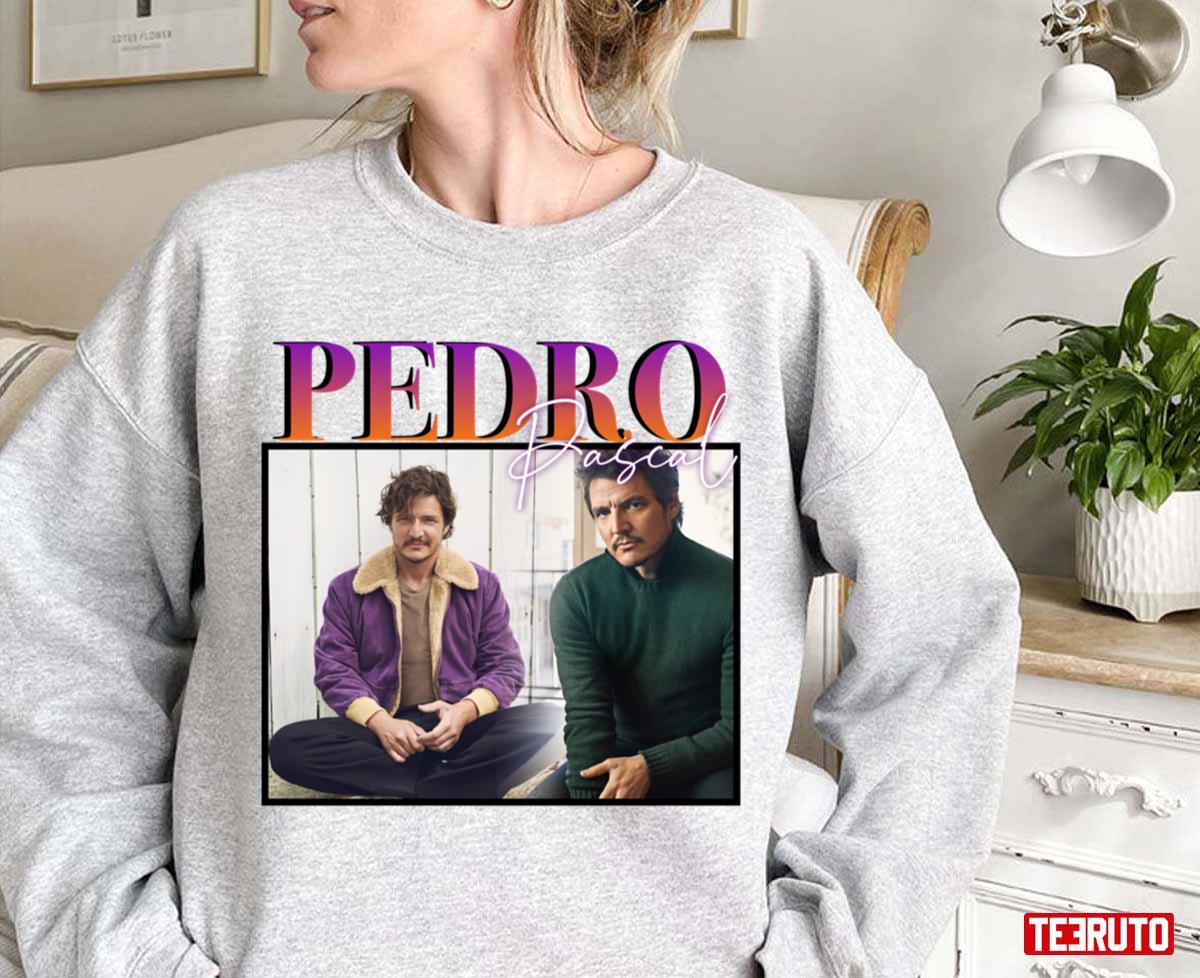 Pedro Pascal Retro The Mandalorian Din Djarin Unisex Sweatshirt