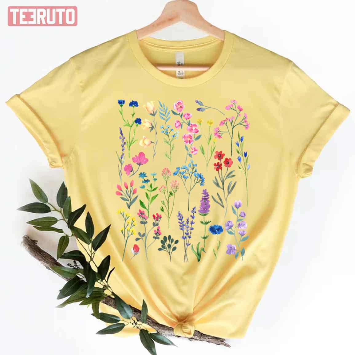 Aesthetic Beautiful Wildflowers Unisex T-Shirt