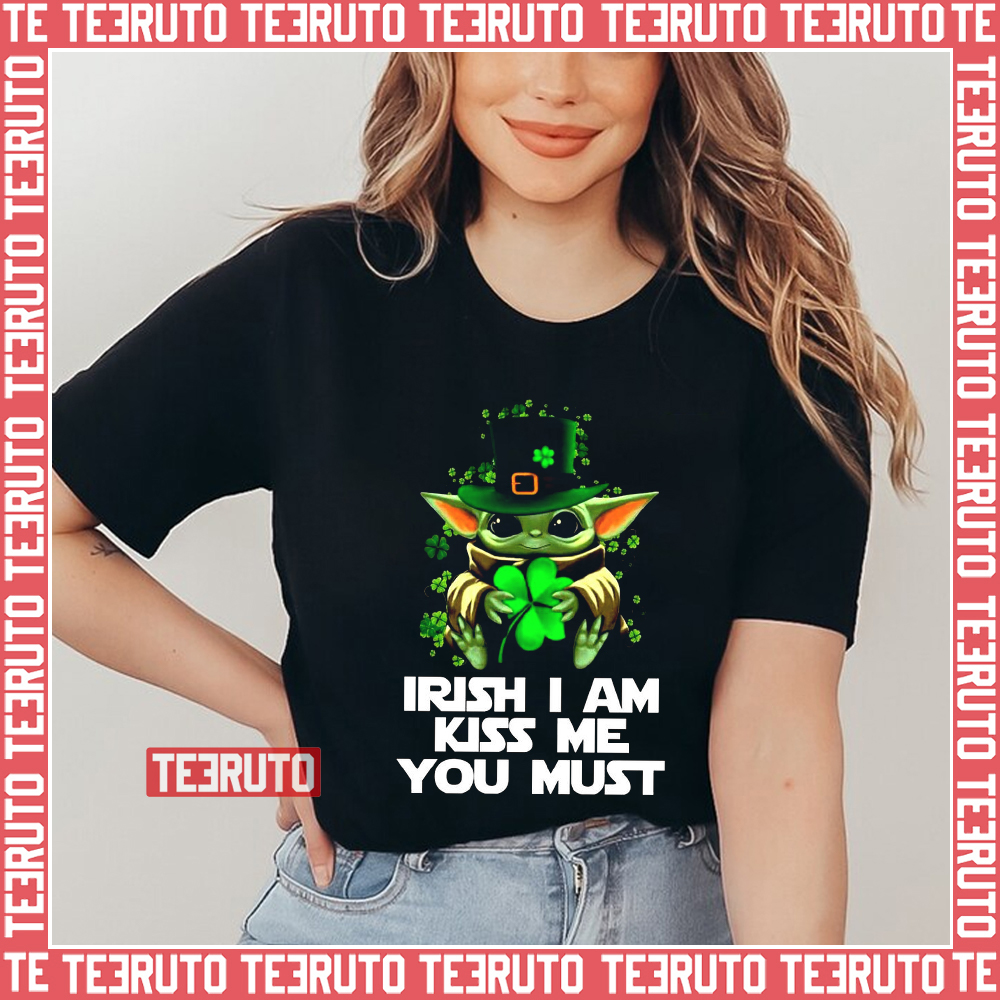 Kiss Me Baby Yoda Unisex  T-Shirt