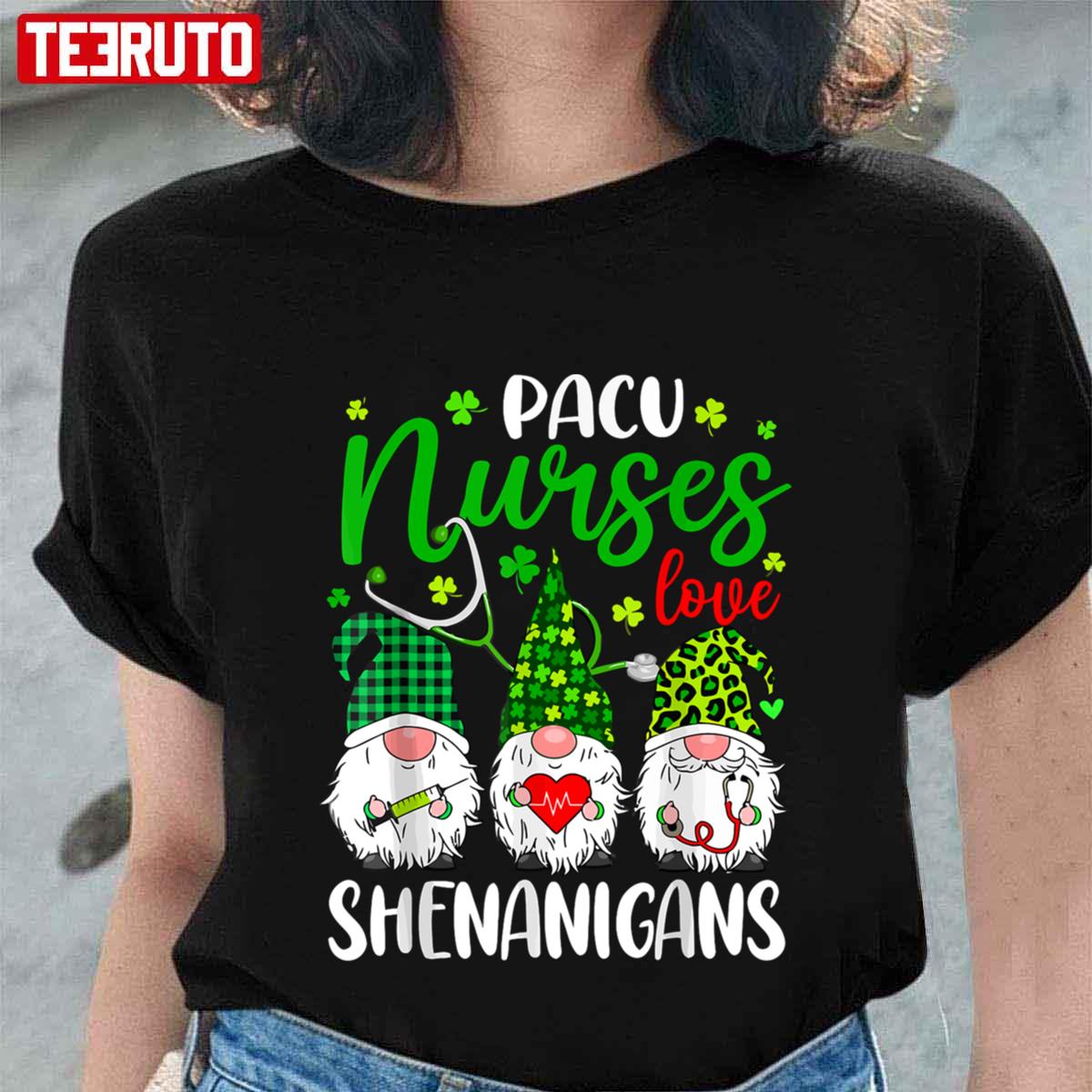 Pacu Nurses Love Shenanigans Saint Patrick's Day Gnomes Unisex T-shirt
