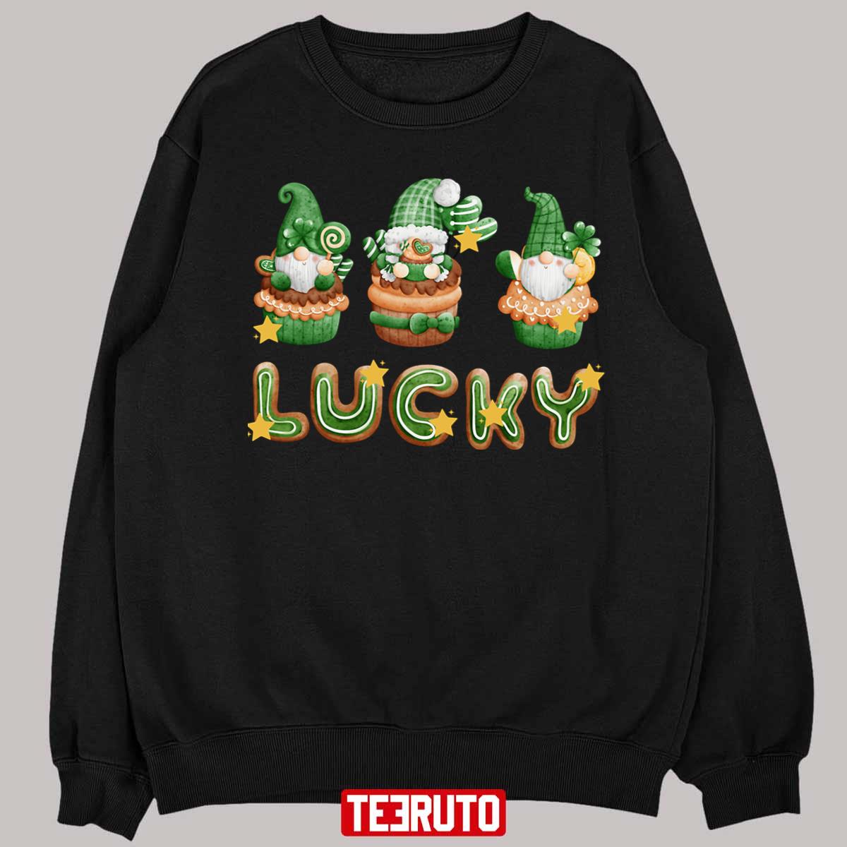 Retro Saint Patrick's Day Lucky Gnomes And Gingerbread Shamrock Unisex T-Shirt