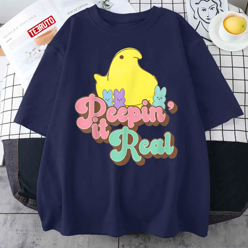 Peepin’ It Real Vintage Cute Chicken Bunny Rabbit Easter Day Unisex T-Shirt