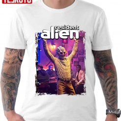 Bravery Based On Comics Strong Resident Alien Unisex T-Shirt